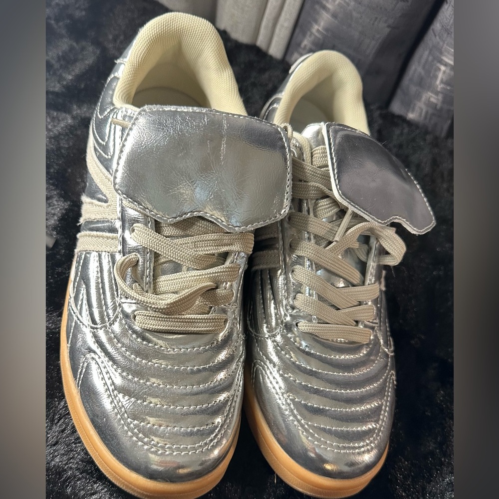 Steve Madden Metallic Sneakers